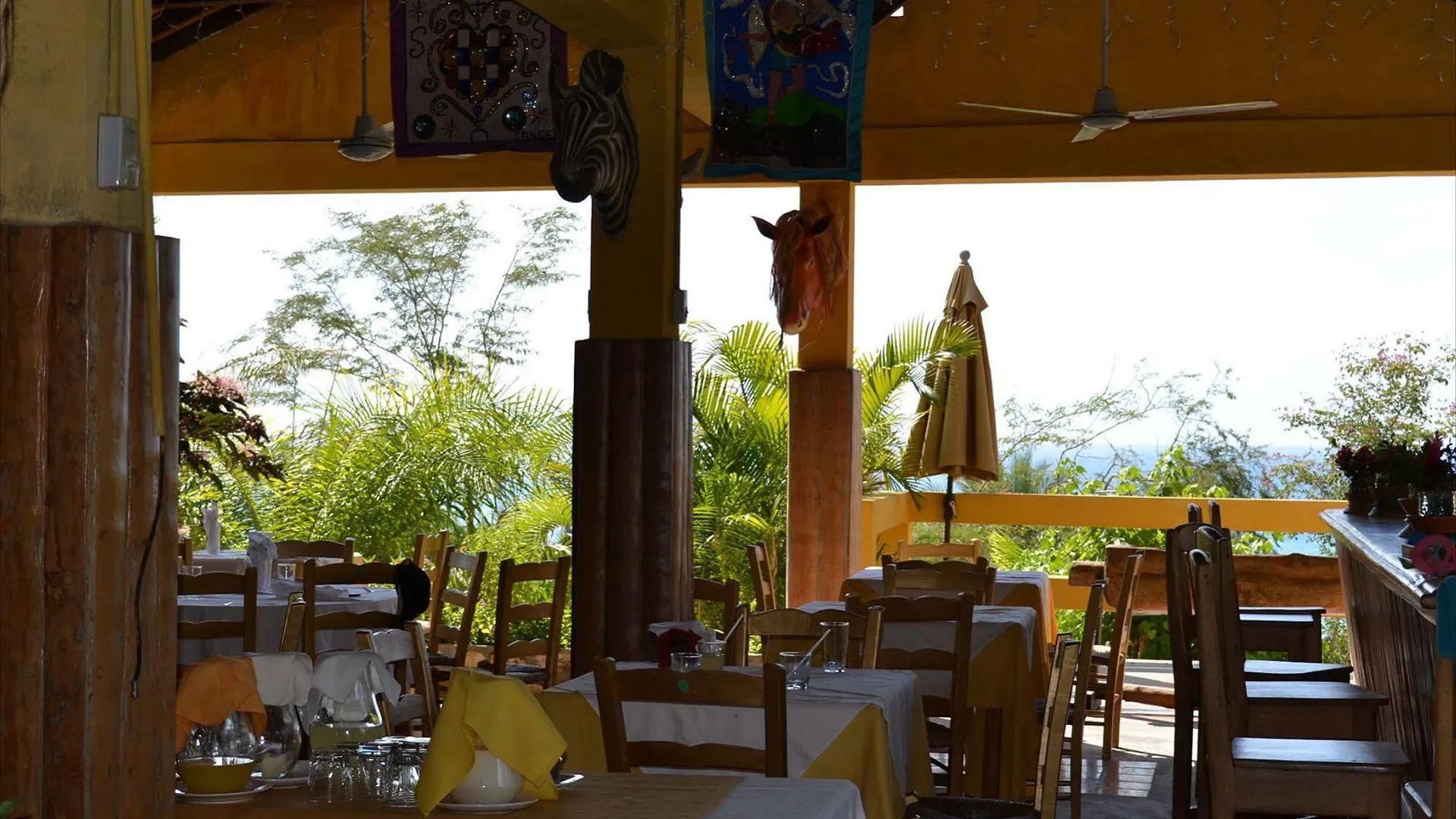 Hotel La Colline Enchantee